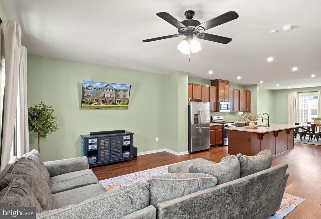 2813 WHEATLAND STATION WAY, FREDERICKSBURG, Virginia 22408, ,Residential,2813 WHEATLAND STATION WAY,VASP2040884 MLS # VASP2040884