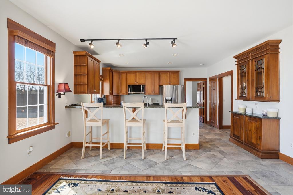 9571 FOXVILLE RD, WARRENTON, Virginia 20186, 5 Bedrooms Bedrooms, ,4 BathroomsBathrooms,Residential,9571 FOXVILLE RD,VAFQ2021510 MLS # VAFQ2021510