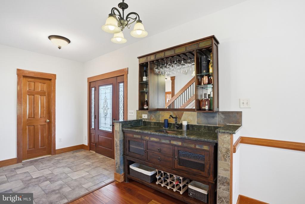 9571 FOXVILLE RD, WARRENTON, Virginia 20186, 5 Bedrooms Bedrooms, ,4 BathroomsBathrooms,Residential,9571 FOXVILLE RD,VAFQ2021510 MLS # VAFQ2021510