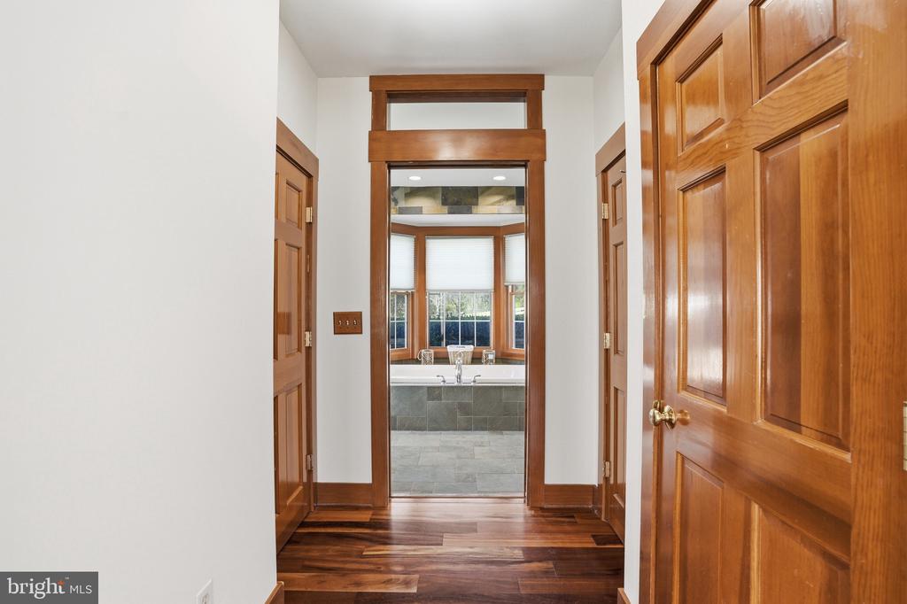 9571 FOXVILLE RD, WARRENTON, Virginia 20186, 5 Bedrooms Bedrooms, ,4 BathroomsBathrooms,Residential,9571 FOXVILLE RD,VAFQ2021510 MLS # VAFQ2021510