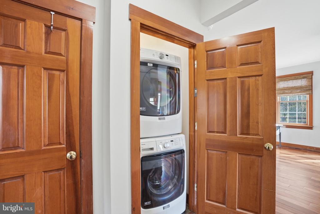 9571 FOXVILLE RD, WARRENTON, Virginia 20186, 5 Bedrooms Bedrooms, ,4 BathroomsBathrooms,Residential,9571 FOXVILLE RD,VAFQ2021510 MLS # VAFQ2021510