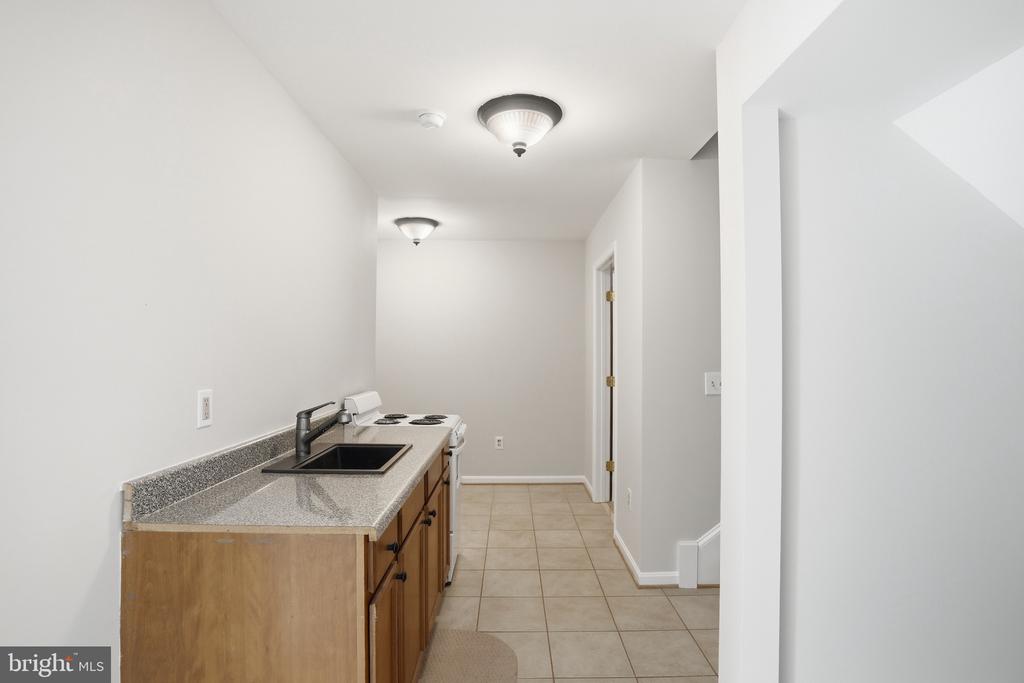 9571 FOXVILLE RD, WARRENTON, Virginia 20186, 5 Bedrooms Bedrooms, ,4 BathroomsBathrooms,Residential,9571 FOXVILLE RD,VAFQ2021510 MLS # VAFQ2021510