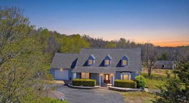 9571 FOXVILLE RD, WARRENTON, Virginia 20186, 5 Bedrooms Bedrooms, ,4 BathroomsBathrooms,Residential,9571 FOXVILLE RD,VAFQ2021510 MLS # VAFQ2021510