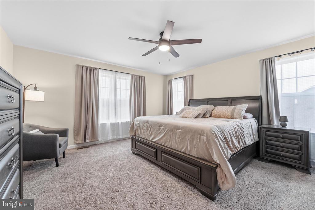 5024 GRAY FOX, BEALETON, Virginia, 5 Bedrooms Bedrooms, ,3 BathroomsBathrooms,Residential,5024 GRAY FOX,VAFQ2021460 MLS # VAFQ2021460