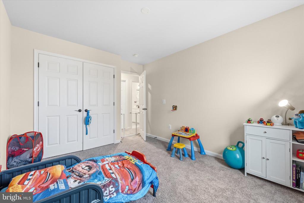 5024 GRAY FOX, BEALETON, Virginia, 5 Bedrooms Bedrooms, ,3 BathroomsBathrooms,Residential,5024 GRAY FOX,VAFQ2021460 MLS # VAFQ2021460