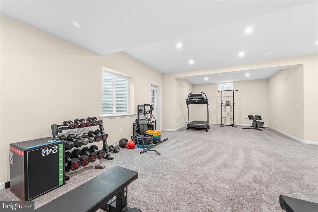 5024 GRAY FOX, BEALETON, Virginia, 5 Bedrooms Bedrooms, ,3 BathroomsBathrooms,Residential,5024 GRAY FOX,VAFQ2021460 MLS # VAFQ2021460