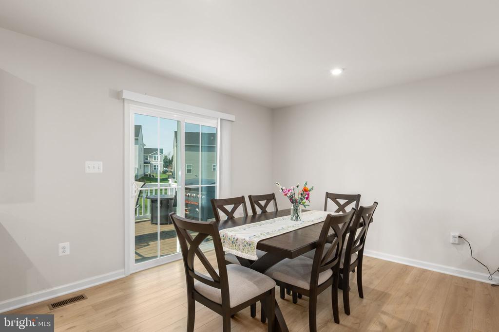 6309 GALLOP DR, FREDERICKSBURG, Virginia 22407, 6 Bedrooms Bedrooms, ,3 BathroomsBathrooms,Residential,6309 GALLOP DR,VASP2040368 MLS # VASP2040368