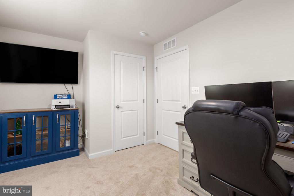 6309 GALLOP DR, FREDERICKSBURG, Virginia 22407, 6 Bedrooms Bedrooms, ,3 BathroomsBathrooms,Residential,6309 GALLOP DR,VASP2040368 MLS # VASP2040368