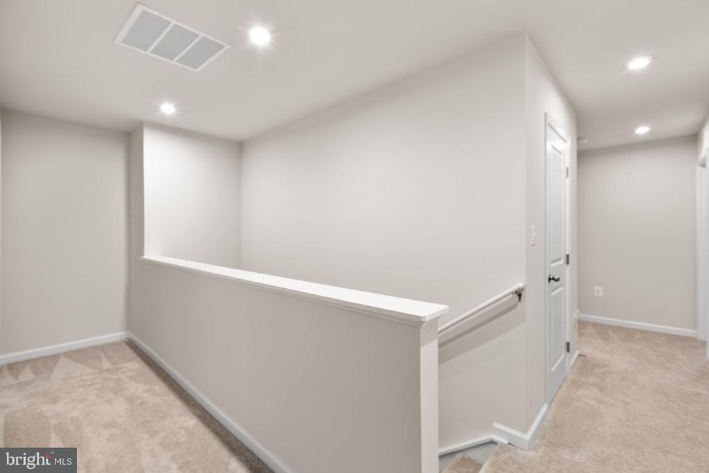 6309 GALLOP DR, FREDERICKSBURG, Virginia 22407, 6 Bedrooms Bedrooms, ,3 BathroomsBathrooms,Residential,6309 GALLOP DR,VASP2040368 MLS # VASP2040368