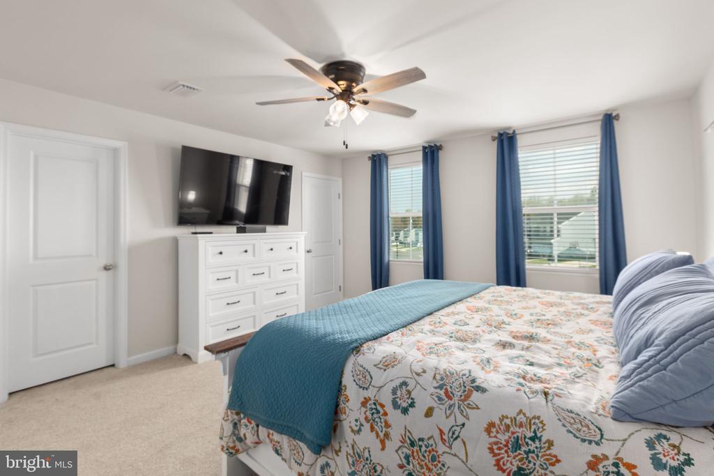 6309 GALLOP DR, FREDERICKSBURG, Virginia 22407, 6 Bedrooms Bedrooms, ,3 BathroomsBathrooms,Residential,6309 GALLOP DR,VASP2040368 MLS # VASP2040368