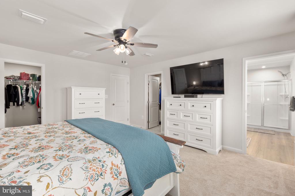 6309 GALLOP DR, FREDERICKSBURG, Virginia 22407, 6 Bedrooms Bedrooms, ,3 BathroomsBathrooms,Residential,6309 GALLOP DR,VASP2040368 MLS # VASP2040368