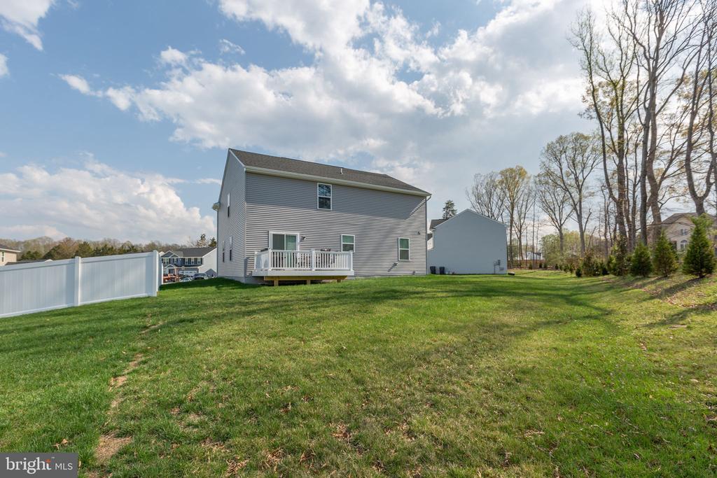 6309 GALLOP DR, FREDERICKSBURG, Virginia 22407, 6 Bedrooms Bedrooms, ,3 BathroomsBathrooms,Residential,6309 GALLOP DR,VASP2040368 MLS # VASP2040368