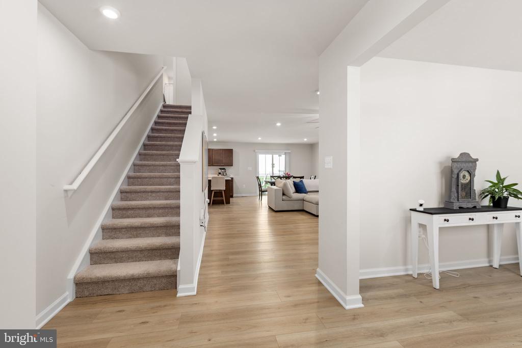 6309 GALLOP DR, FREDERICKSBURG, Virginia 22407, 6 Bedrooms Bedrooms, ,3 BathroomsBathrooms,Residential,6309 GALLOP DR,VASP2040368 MLS # VASP2040368