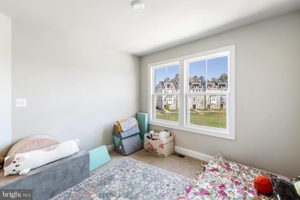 5045 MARY JACKSON CT, CHARLOTTESVILLE, Virginia 22903, 3 Bedrooms Bedrooms, ,2 BathroomsBathrooms,Residential,The Holly I - Interior Unit,5045 MARY JACKSON CT,VAAB2001204 MLS # VAAB2001204