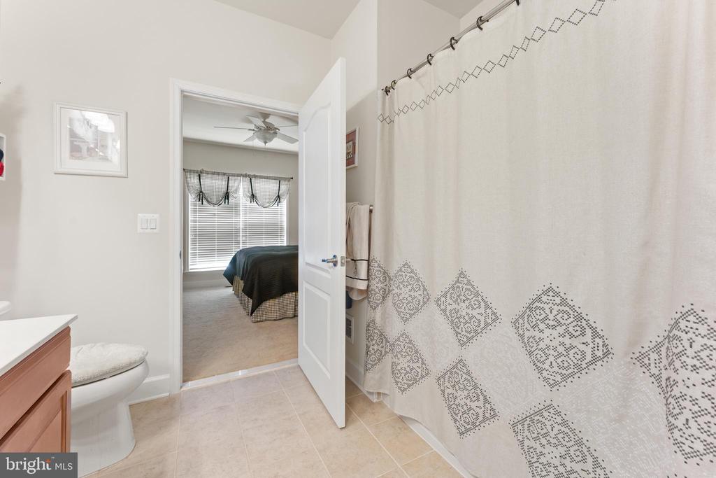 9820 NELSONS CROSSING CT, FREDERICKSBURG, Virginia 22407, ,Residential,9820 NELSONS CROSSING CT,VASP2040934 MLS # VASP2040934