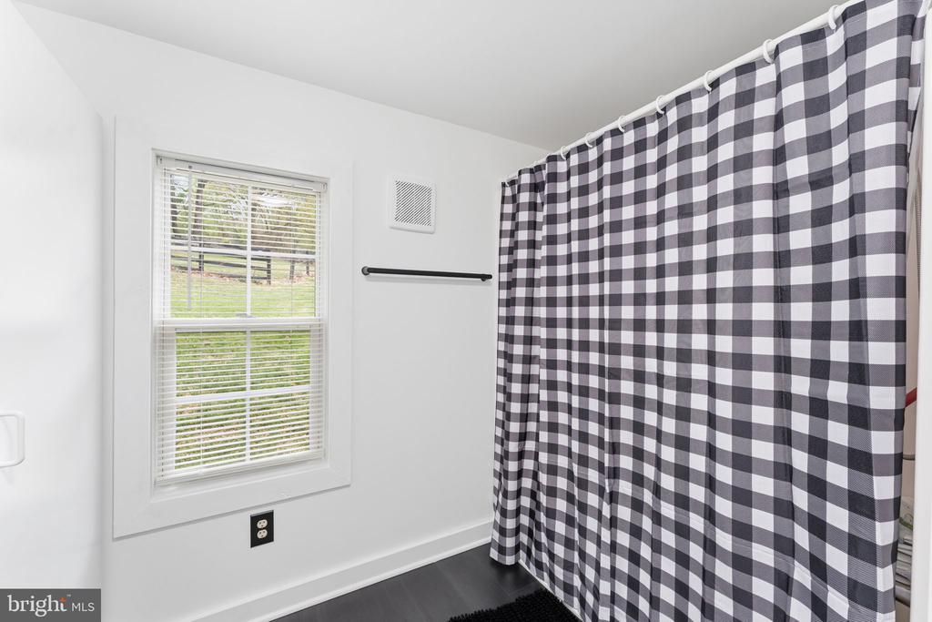 2459 THOROUGHFARE RD, BRIGHTWOOD, Virginia 22715, 3 Bedrooms Bedrooms, ,1 BathroomBathrooms,Residential,2459 THOROUGHFARE RD,VAMA2002674 MLS # VAMA2002674