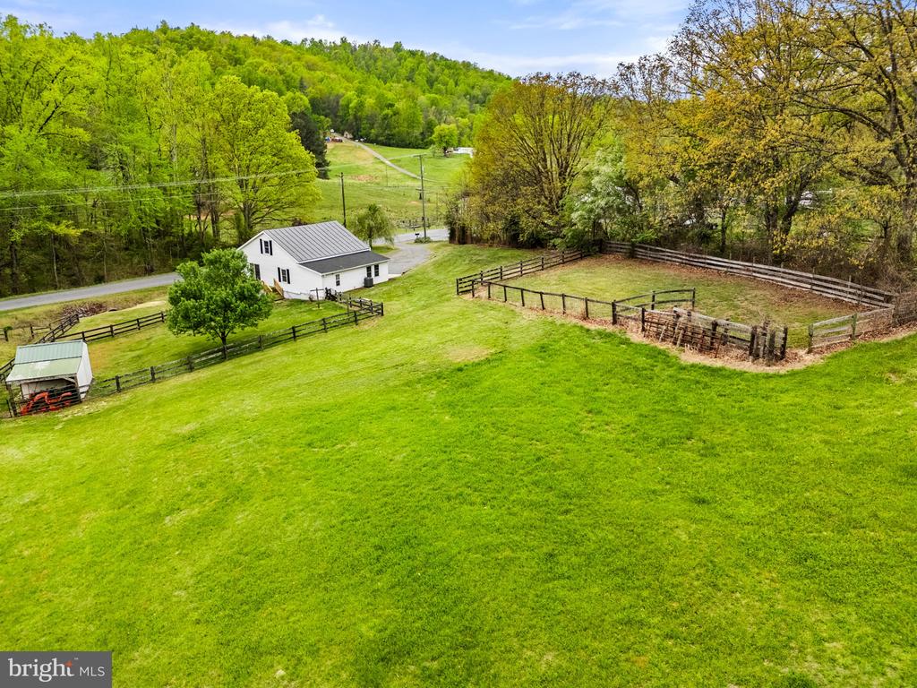 2459 THOROUGHFARE RD, BRIGHTWOOD, Virginia 22715, 3 Bedrooms Bedrooms, ,1 BathroomBathrooms,Residential,2459 THOROUGHFARE RD,VAMA2002674 MLS # VAMA2002674