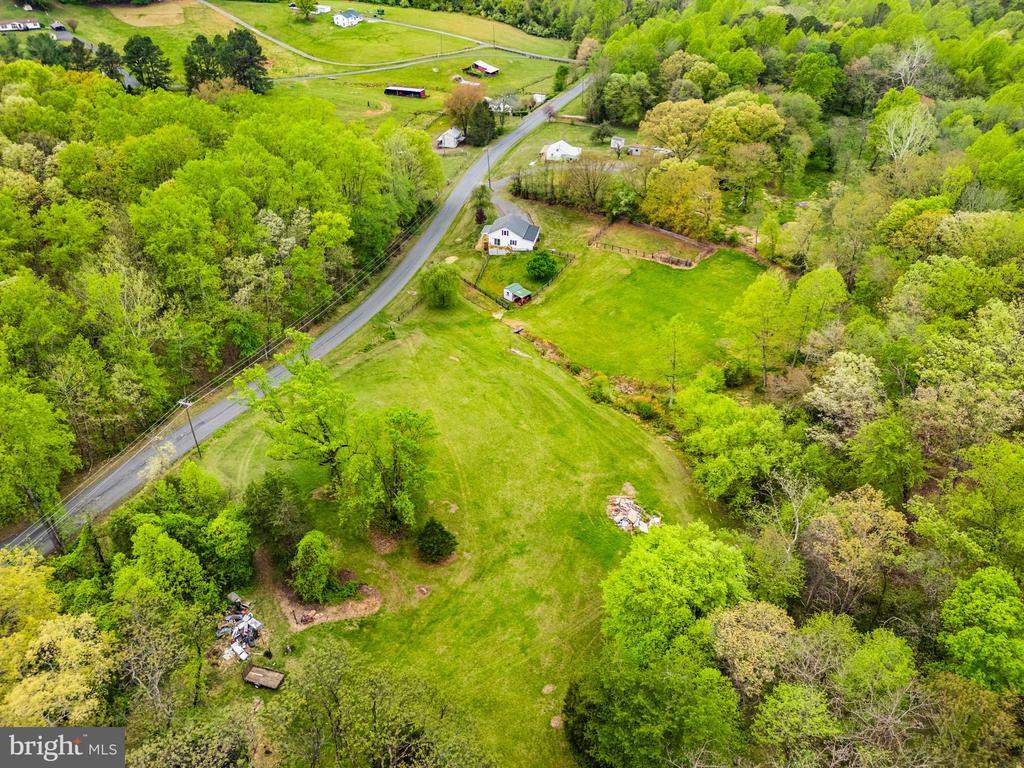 2459 THOROUGHFARE RD, BRIGHTWOOD, Virginia 22715, 3 Bedrooms Bedrooms, ,1 BathroomBathrooms,Residential,2459 THOROUGHFARE RD,VAMA2002674 MLS # VAMA2002674