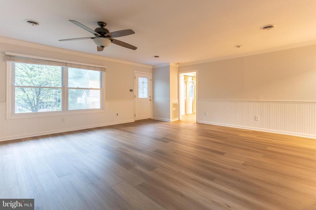 102 MONUMENT RD, LOCUST GROVE, Virginia 22508, 4 Bedrooms Bedrooms, ,2 BathroomsBathrooms,Residential,102 MONUMENT RD,VAOR2013860 MLS # VAOR2013860