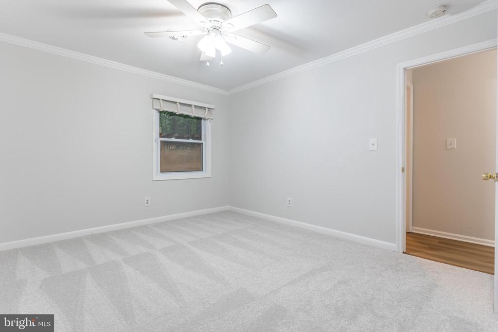 102 MONUMENT RD, LOCUST GROVE, Virginia 22508, 4 Bedrooms Bedrooms, ,2 BathroomsBathrooms,Residential,102 MONUMENT RD,VAOR2013860 MLS # VAOR2013860