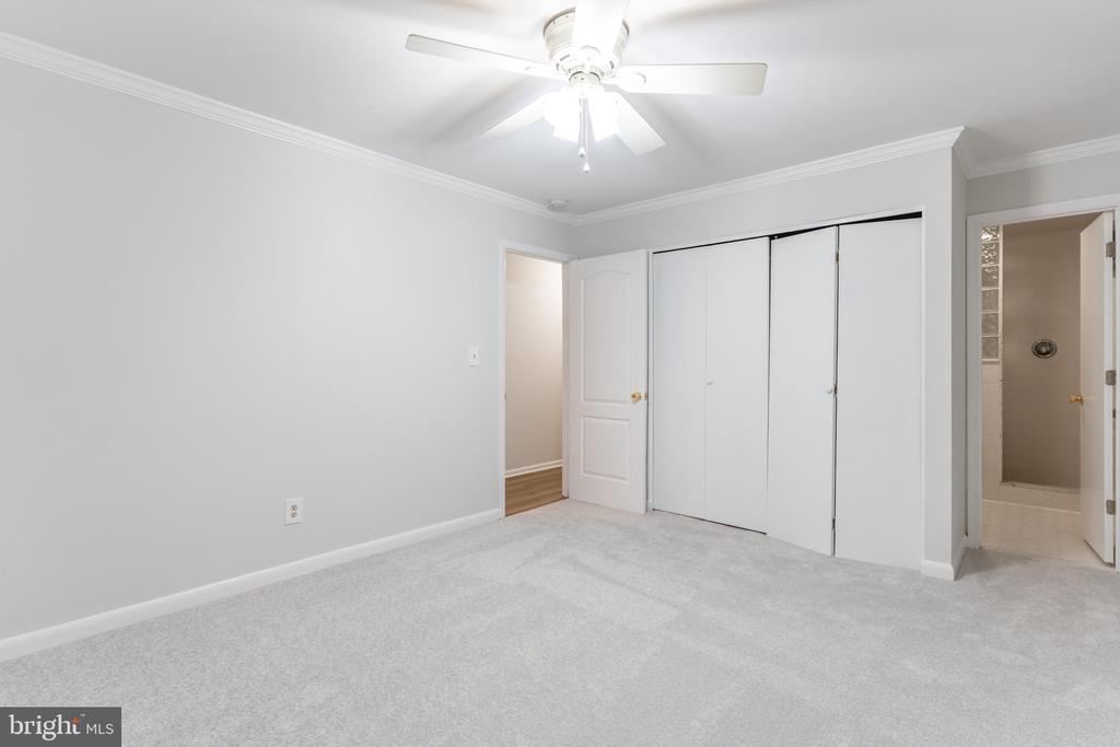 102 MONUMENT RD, LOCUST GROVE, Virginia 22508, 4 Bedrooms Bedrooms, ,2 BathroomsBathrooms,Residential,102 MONUMENT RD,VAOR2013860 MLS # VAOR2013860