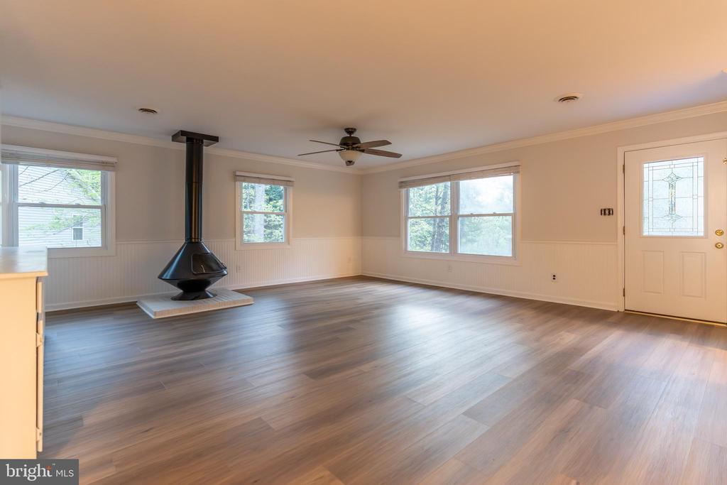 102 MONUMENT RD, LOCUST GROVE, Virginia 22508, 4 Bedrooms Bedrooms, ,2 BathroomsBathrooms,Residential,102 MONUMENT RD,VAOR2013860 MLS # VAOR2013860