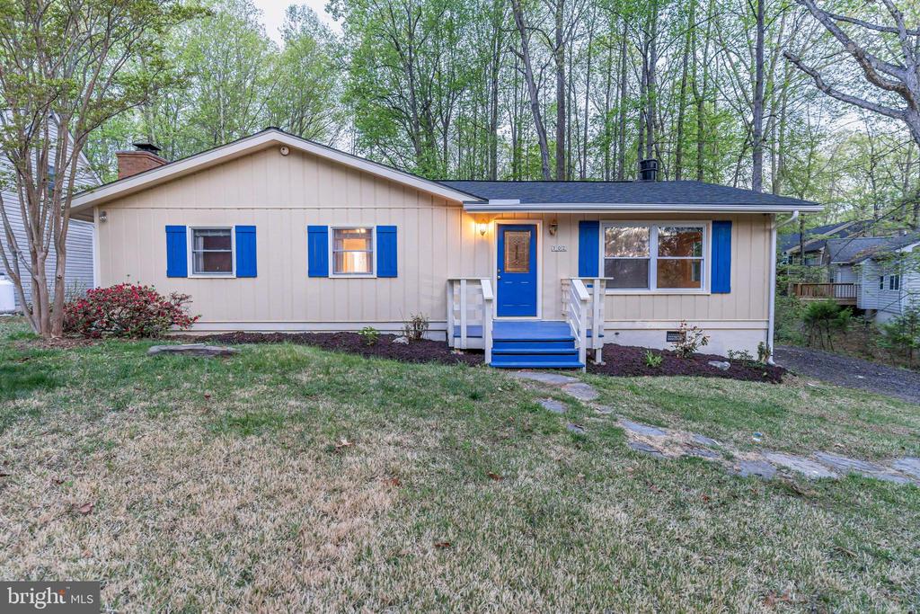 102 MONUMENT RD, LOCUST GROVE, Virginia 22508, 4 Bedrooms Bedrooms, ,2 BathroomsBathrooms,Residential,102 MONUMENT RD,VAOR2013860 MLS # VAOR2013860