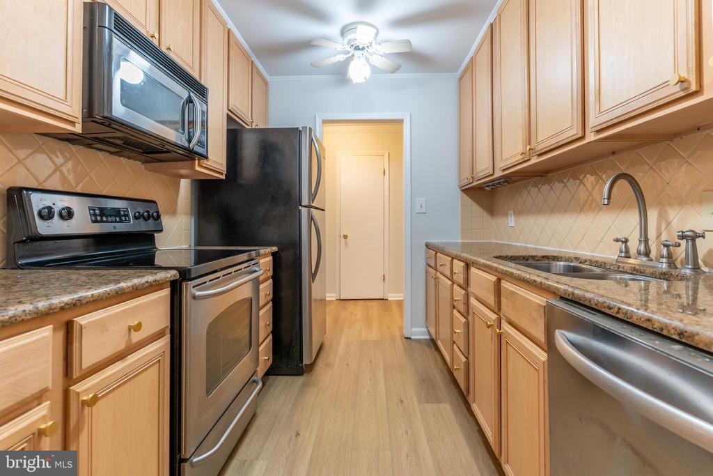 102 MONUMENT RD, LOCUST GROVE, Virginia 22508, 4 Bedrooms Bedrooms, ,2 BathroomsBathrooms,Residential,102 MONUMENT RD,VAOR2013860 MLS # VAOR2013860