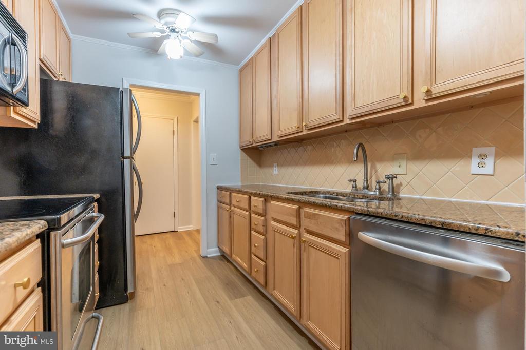 102 MONUMENT RD, LOCUST GROVE, Virginia 22508, 4 Bedrooms Bedrooms, ,2 BathroomsBathrooms,Residential,102 MONUMENT RD,VAOR2013860 MLS # VAOR2013860