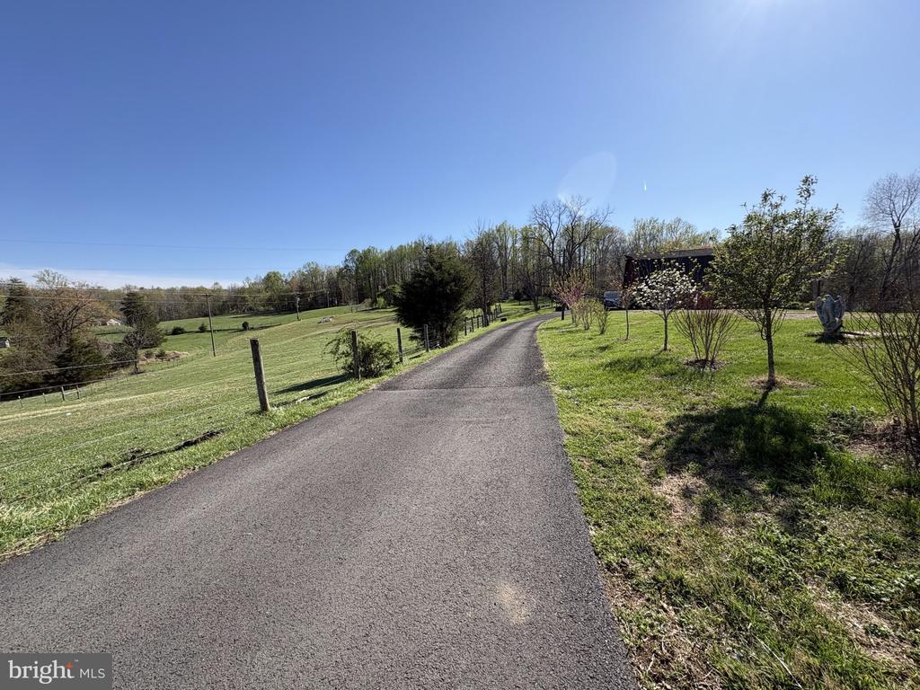 10468 LA GRANT LN, CULPEPER, Virginia 22701, 3 Bedrooms Bedrooms, ,2 BathroomsBathrooms,Residential,10468 LA GRANT LN,VACU2013318 MLS # VACU2013318