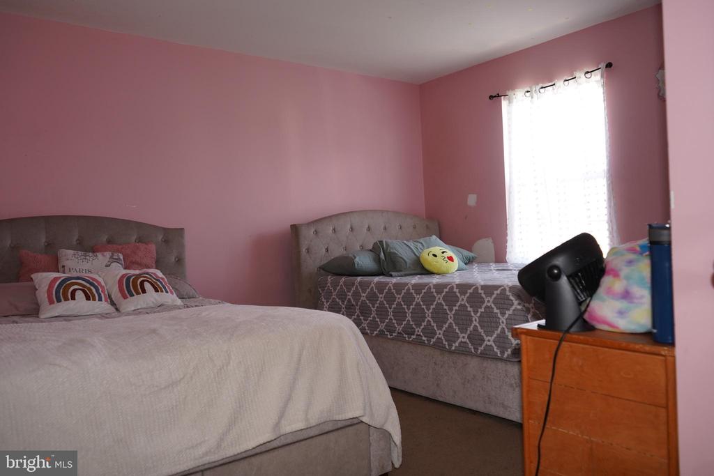 590 HUNTERS, CULPEPER, Virginia 22701, 4 Bedrooms Bedrooms, ,2 BathroomsBathrooms,Residential,590 HUNTERS,VACU2013322 MLS # VACU2013322