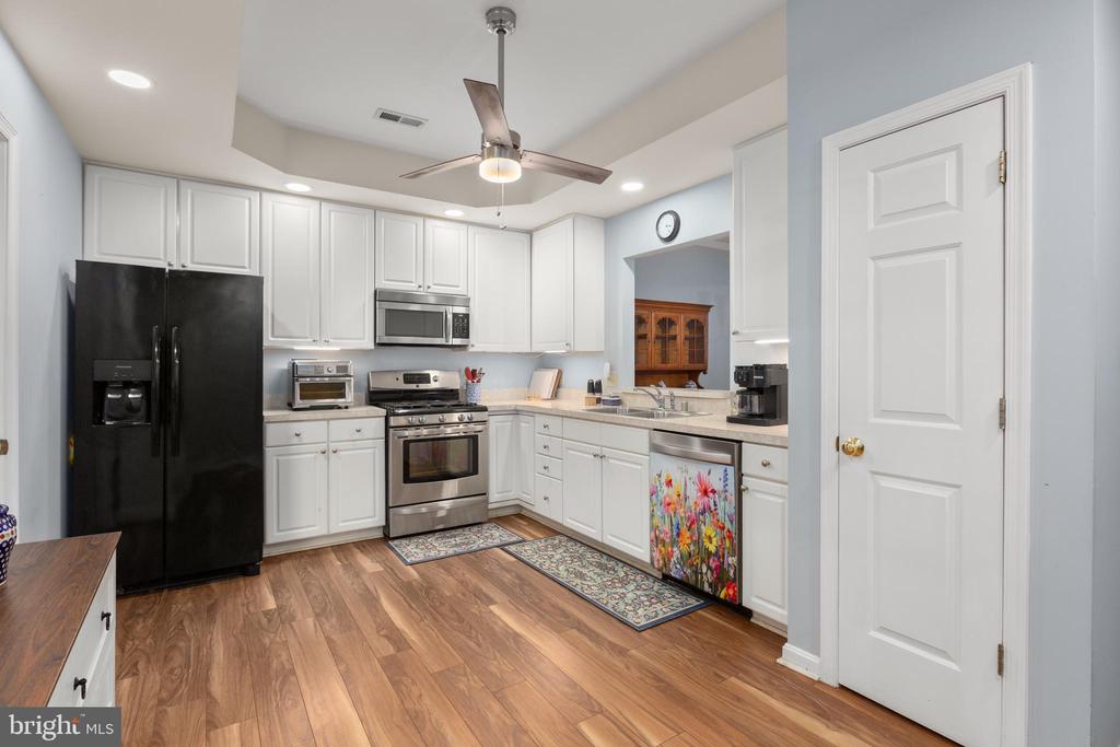 9414 GLASCOW DR, FREDERICKSBURG, Virginia 22408, 2 Bedrooms Bedrooms, ,2 BathroomsBathrooms,Residential,9414 GLASCOW DR,VASP2040654 MLS # VASP2040654