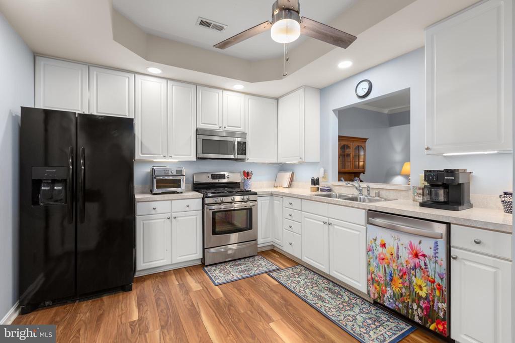 9414 GLASCOW DR, FREDERICKSBURG, Virginia 22408, 2 Bedrooms Bedrooms, ,2 BathroomsBathrooms,Residential,9414 GLASCOW DR,VASP2040654 MLS # VASP2040654