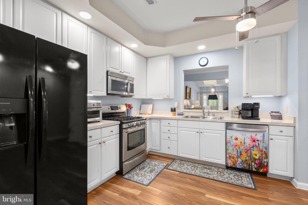 9414 GLASCOW DR, FREDERICKSBURG, Virginia 22408, 2 Bedrooms Bedrooms, ,2 BathroomsBathrooms,Residential,9414 GLASCOW DR,VASP2040654 MLS # VASP2040654