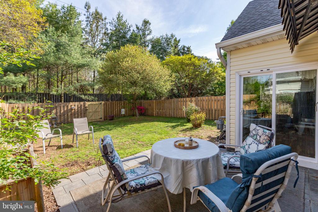 9414 GLASCOW DR, FREDERICKSBURG, Virginia 22408, 2 Bedrooms Bedrooms, ,2 BathroomsBathrooms,Residential,9414 GLASCOW DR,VASP2040654 MLS # VASP2040654