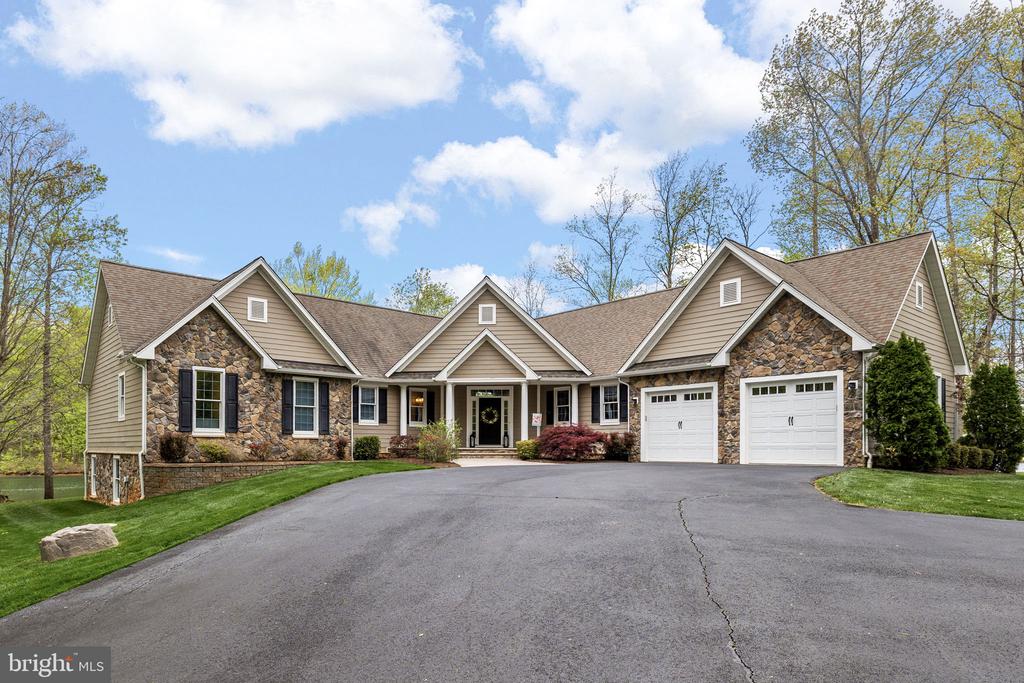 232 RAVEN RD, BUMPASS, Virginia 23024, 4 Bedrooms Bedrooms, ,3 BathroomsBathrooms,Residential,232 RAVEN RD,VALA2009468 MLS # VALA2009468