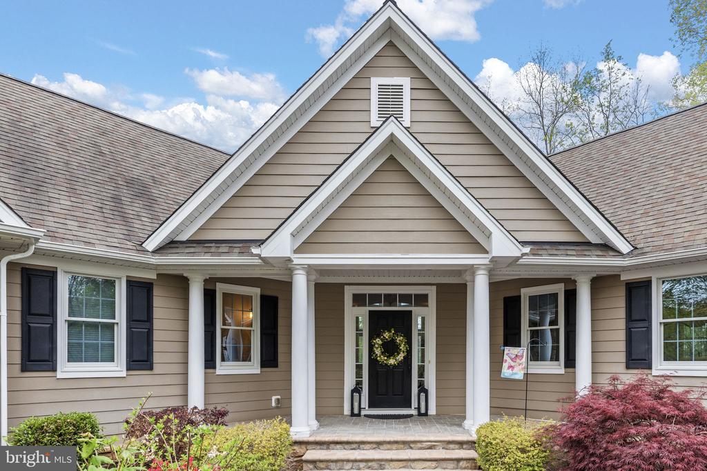 232 RAVEN RD, BUMPASS, Virginia 23024, 4 Bedrooms Bedrooms, ,3 BathroomsBathrooms,Residential,232 RAVEN RD,VALA2009468 MLS # VALA2009468