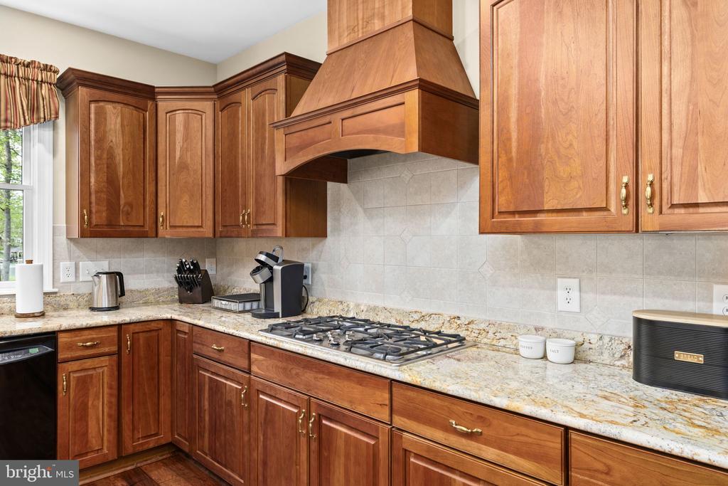 232 RAVEN RD, BUMPASS, Virginia 23024, 4 Bedrooms Bedrooms, ,3 BathroomsBathrooms,Residential,232 RAVEN RD,VALA2009468 MLS # VALA2009468