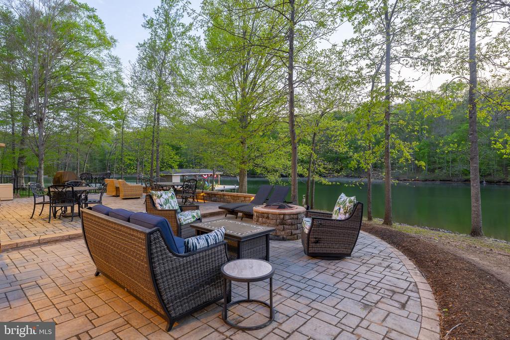 232 RAVEN RD, BUMPASS, Virginia 23024, 4 Bedrooms Bedrooms, ,3 BathroomsBathrooms,Residential,232 RAVEN RD,VALA2009468 MLS # VALA2009468