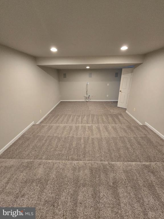 5104 SEWELLS POINTE DR, FREDERICKSBURG, Virginia 22407, 5 Bedrooms Bedrooms, ,4 BathroomsBathrooms,Residential,5104 SEWELLS POINTE DR,VASP2041002 MLS # VASP2041002