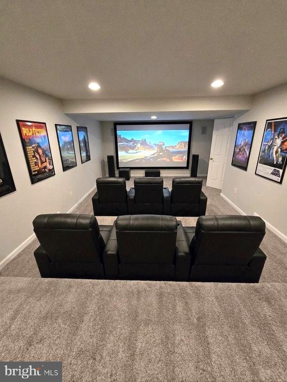 5104 SEWELLS POINTE DR, FREDERICKSBURG, Virginia 22407, 5 Bedrooms Bedrooms, ,4 BathroomsBathrooms,Residential,5104 SEWELLS POINTE DR,VASP2041002 MLS # VASP2041002