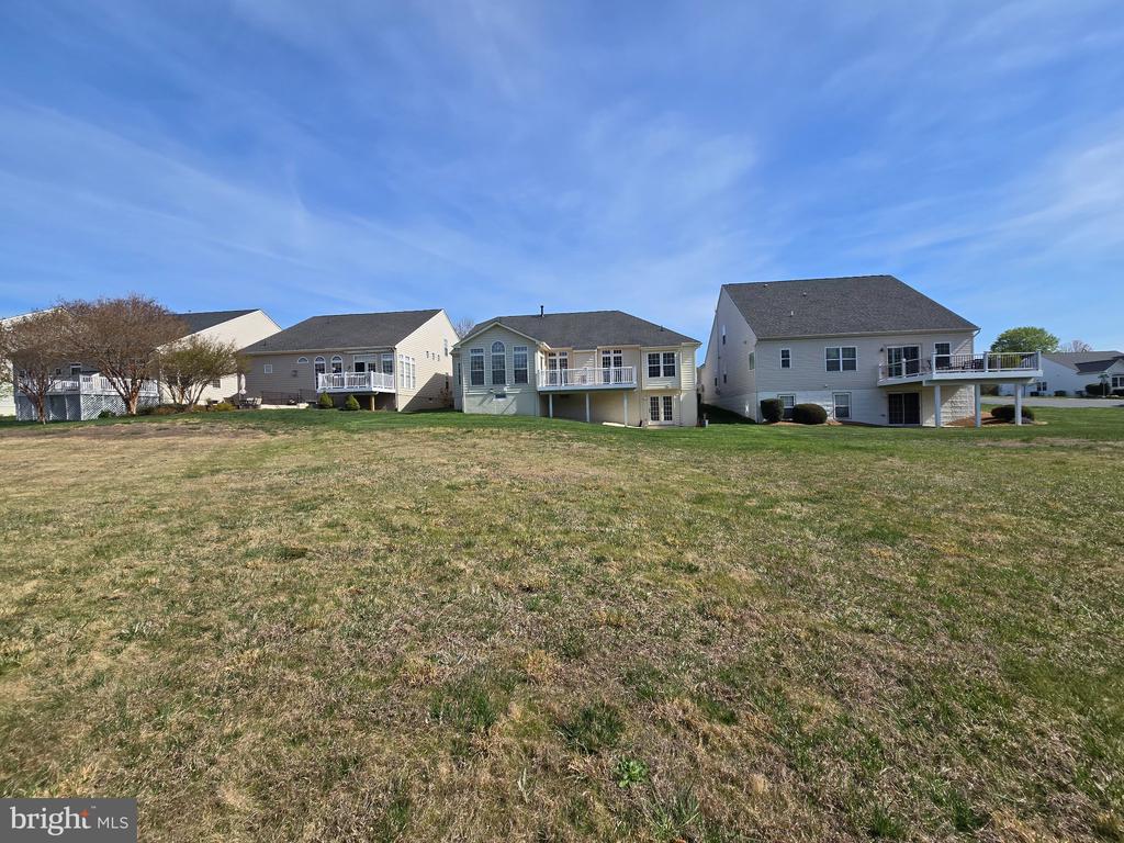 5104 SEWELLS POINTE DR, FREDERICKSBURG, Virginia 22407, 5 Bedrooms Bedrooms, ,4 BathroomsBathrooms,Residential,5104 SEWELLS POINTE DR,VASP2041002 MLS # VASP2041002