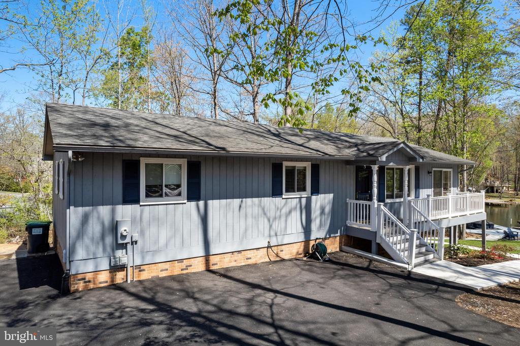 103 HILLSIDE DR, LOCUST GROVE, Virginia 22508, 4 Bedrooms Bedrooms, ,3 BathroomsBathrooms,Residential,103 HILLSIDE DR,VAOR2013834 MLS # VAOR2013834