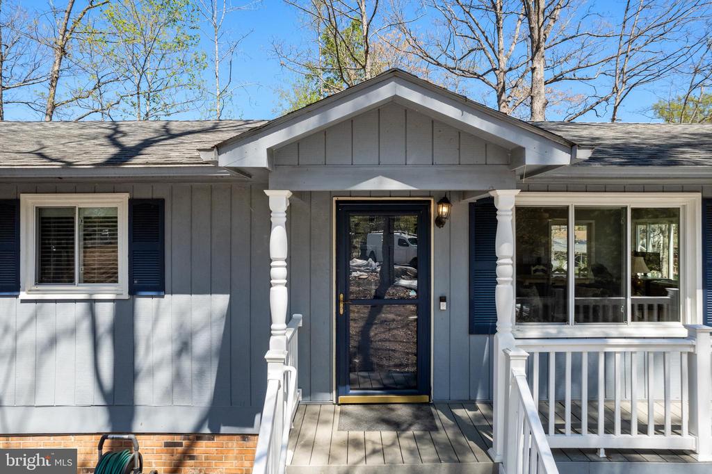 103 HILLSIDE DR, LOCUST GROVE, Virginia 22508, 4 Bedrooms Bedrooms, ,3 BathroomsBathrooms,Residential,103 HILLSIDE DR,VAOR2013834 MLS # VAOR2013834