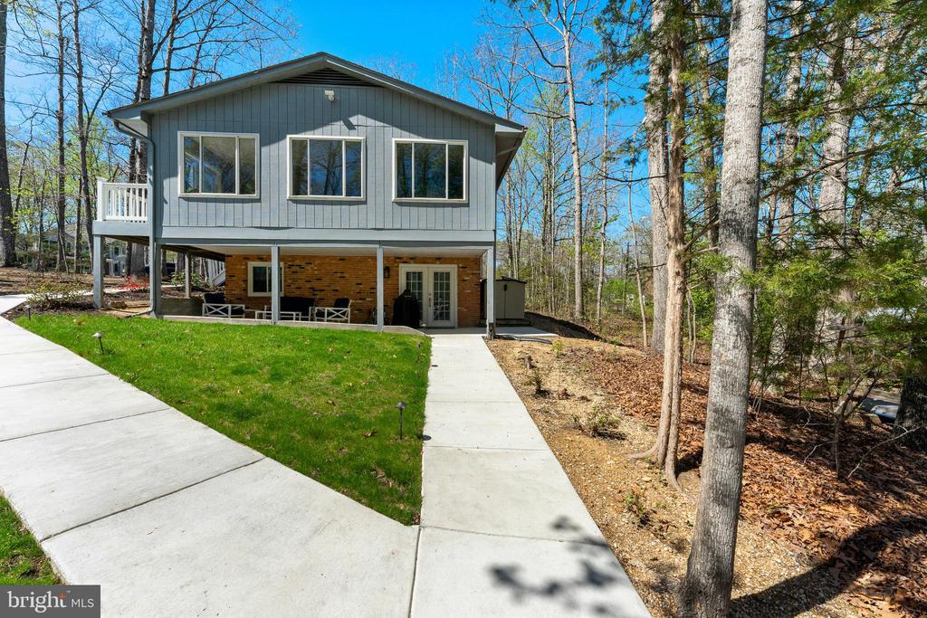 103 HILLSIDE DR, LOCUST GROVE, Virginia 22508, 4 Bedrooms Bedrooms, ,3 BathroomsBathrooms,Residential,103 HILLSIDE DR,VAOR2013834 MLS # VAOR2013834