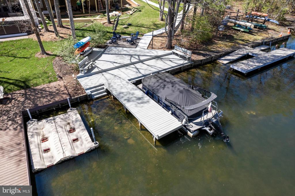 103 HILLSIDE DR, LOCUST GROVE, Virginia 22508, 4 Bedrooms Bedrooms, ,3 BathroomsBathrooms,Residential,103 HILLSIDE DR,VAOR2013834 MLS # VAOR2013834