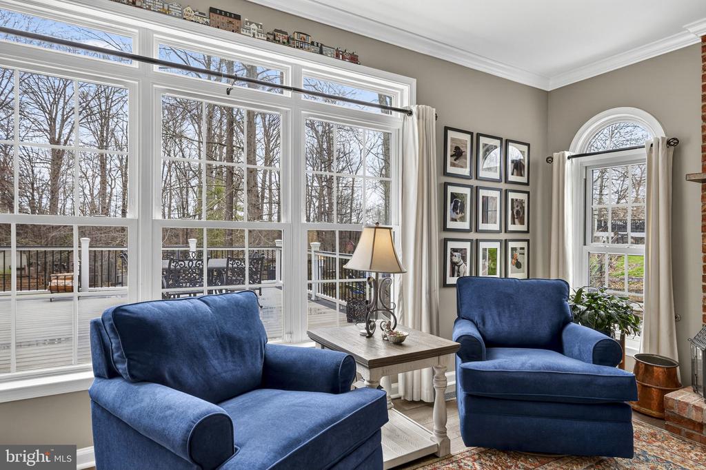 6165 MINT SPRINGS DR, WARRENTON, Virginia, 5 Bedrooms Bedrooms, ,4 BathroomsBathrooms,Residential,6165 MINT SPRINGS DR,VAFQ2021328 MLS # VAFQ2021328