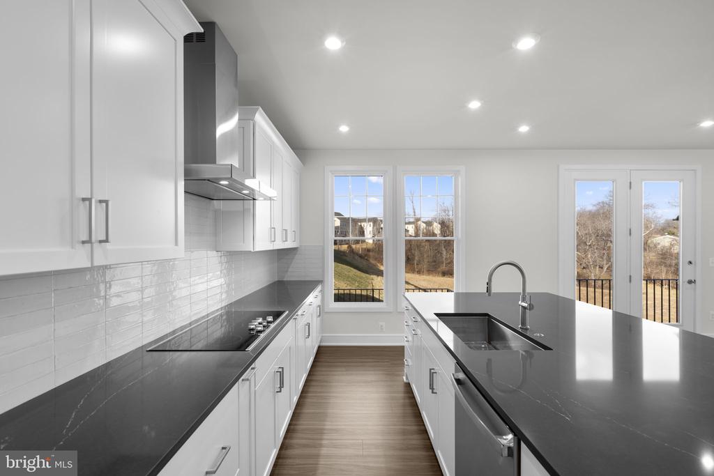 2611 BLUE RIDGE AVE, MARSHALL, Virginia, 4 Bedrooms Bedrooms, ,3 BathroomsBathrooms,Residential,2611 BLUE RIDGE AVE,VAFQ2021578 MLS # VAFQ2021578