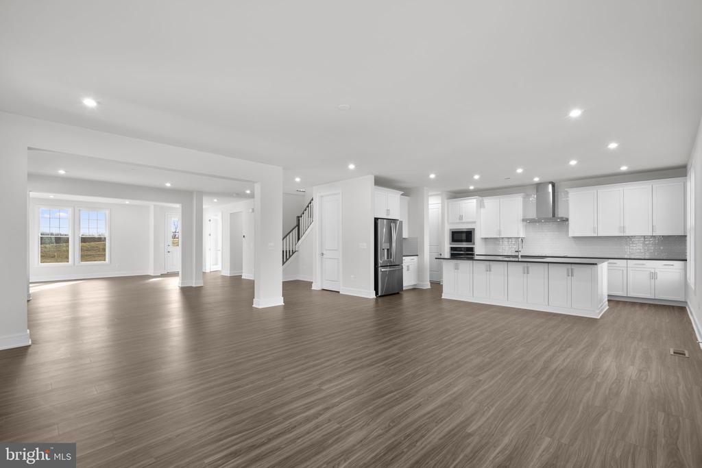 2611 BLUE RIDGE AVE, MARSHALL, Virginia, 4 Bedrooms Bedrooms, ,3 BathroomsBathrooms,Residential,2611 BLUE RIDGE AVE,VAFQ2021578 MLS # VAFQ2021578