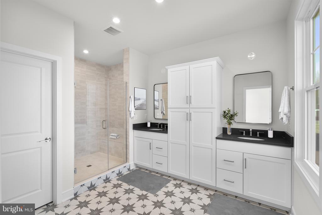 2611 BLUE RIDGE AVE, MARSHALL, Virginia, 4 Bedrooms Bedrooms, ,3 BathroomsBathrooms,Residential,2611 BLUE RIDGE AVE,VAFQ2021578 MLS # VAFQ2021578